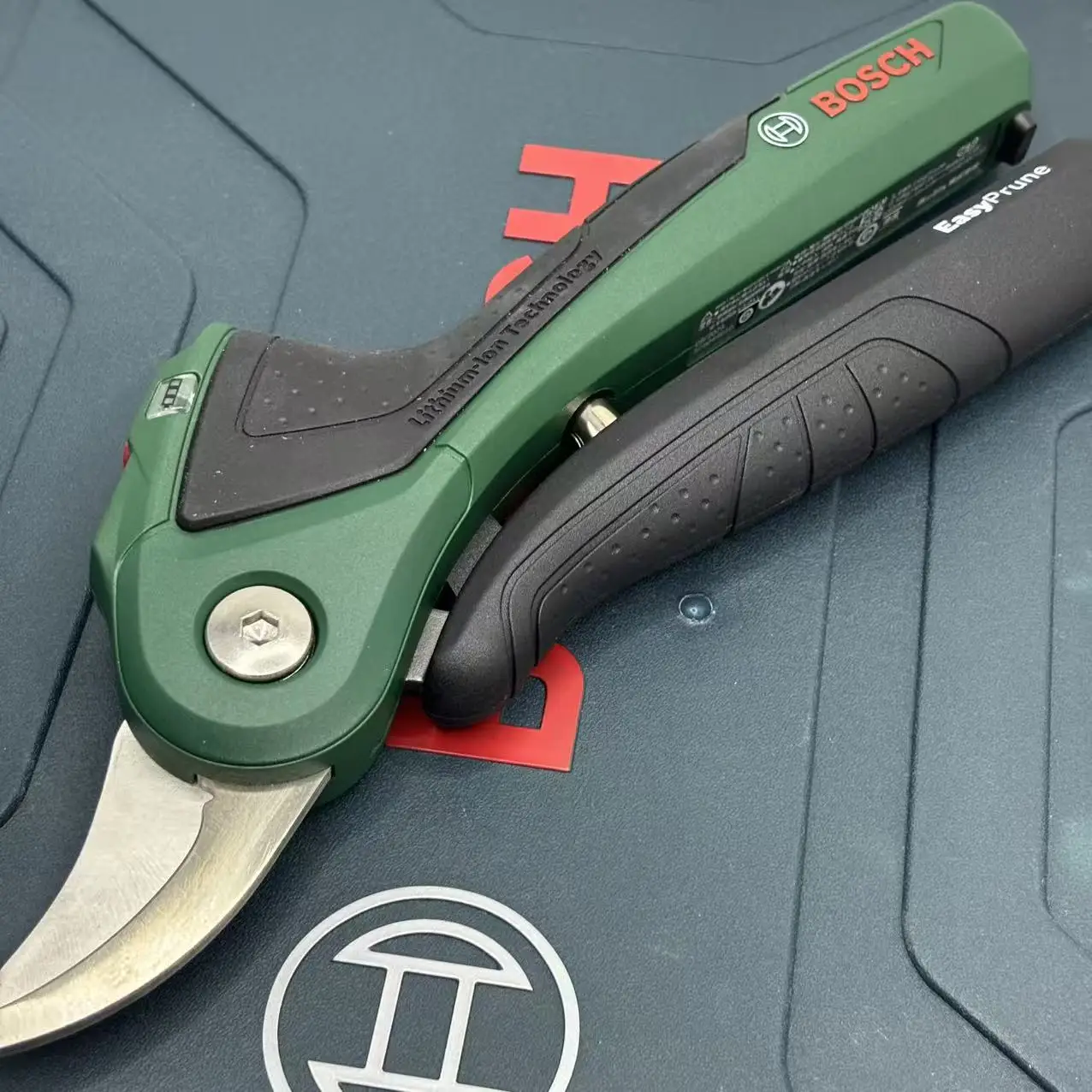 Bosch 3.6V Cordless Smart Prun - Pruning Shears review and price
